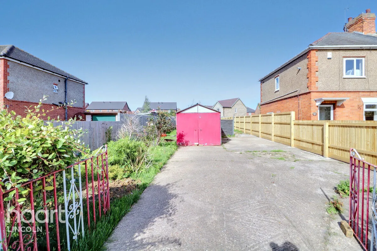 Lincoln Road, Dunholme, LN2, photo 6