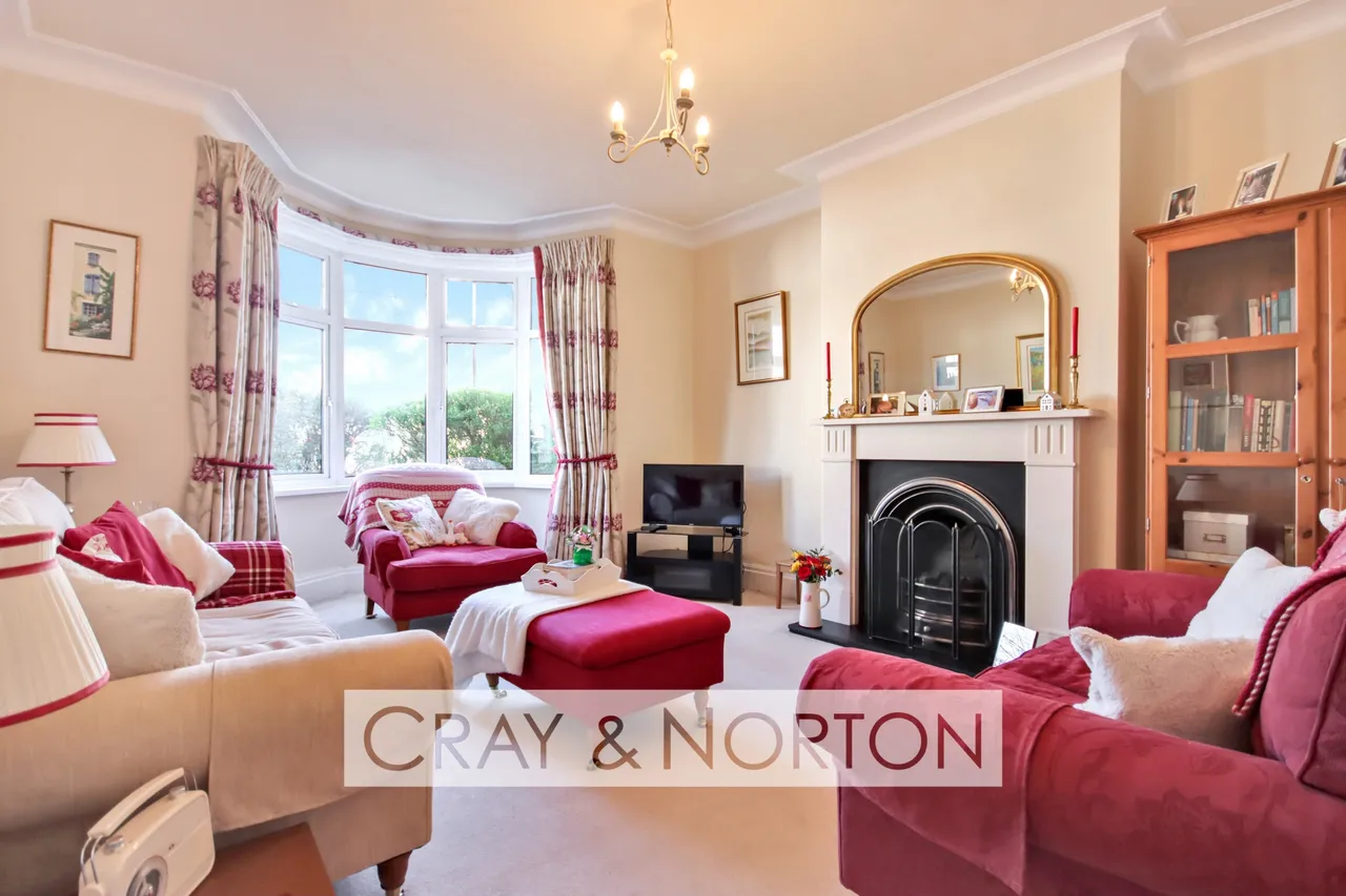 3 bed house for sale — Kingscote Road, Addiscombe, CR0 7DN