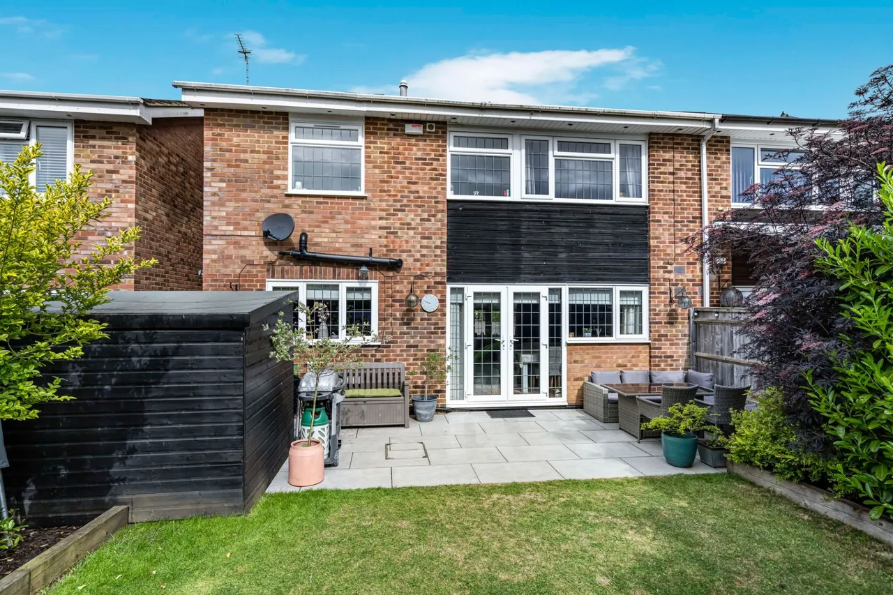 Stock Field Close, Hazlemere, HP15, photo 12