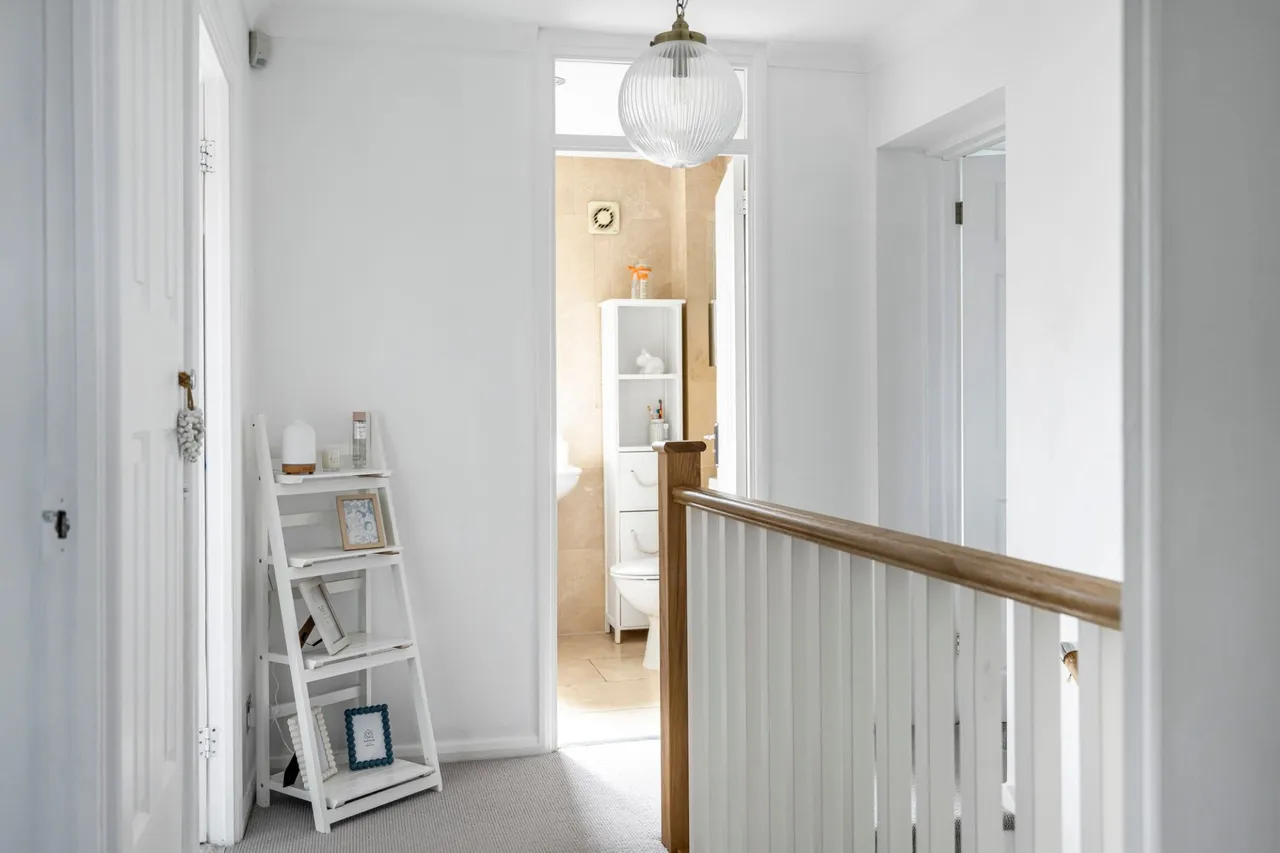 Stock Field Close, Hazlemere, HP15, photo 25