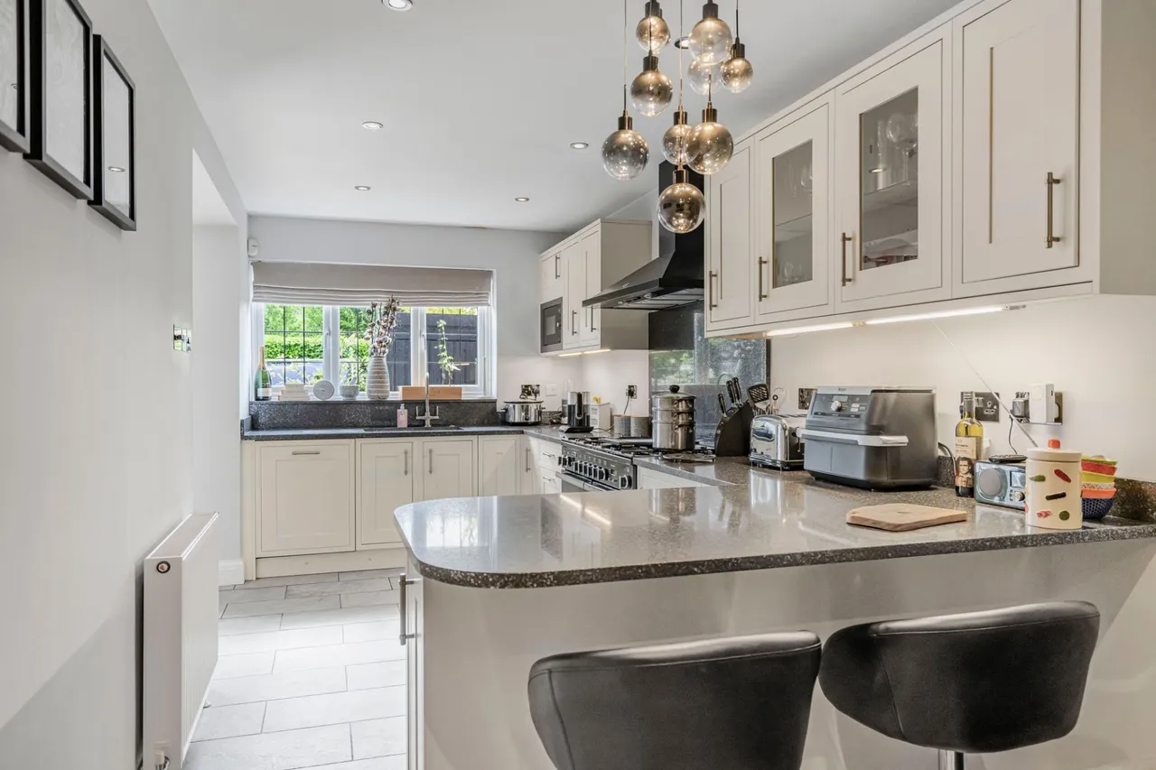 Stock Field Close, Hazlemere, HP15, photo 5