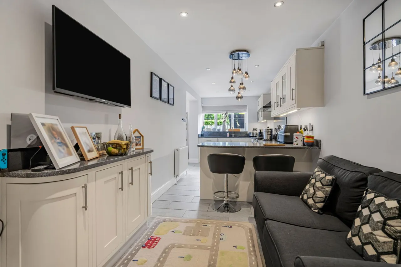 Stock Field Close, Hazlemere, HP15, photo 19