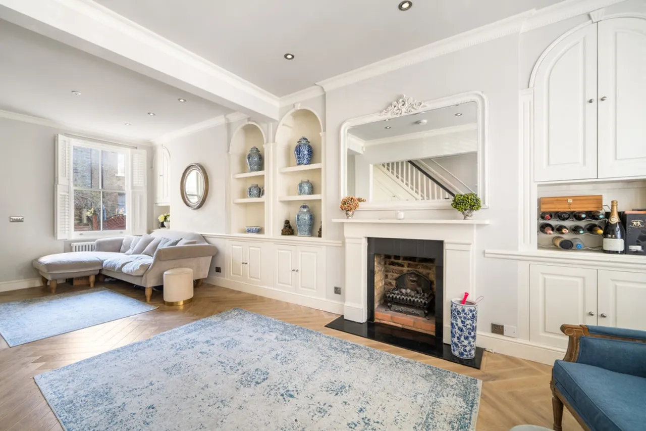 4 bed flat for sale — Uverdale Road, Chelsea