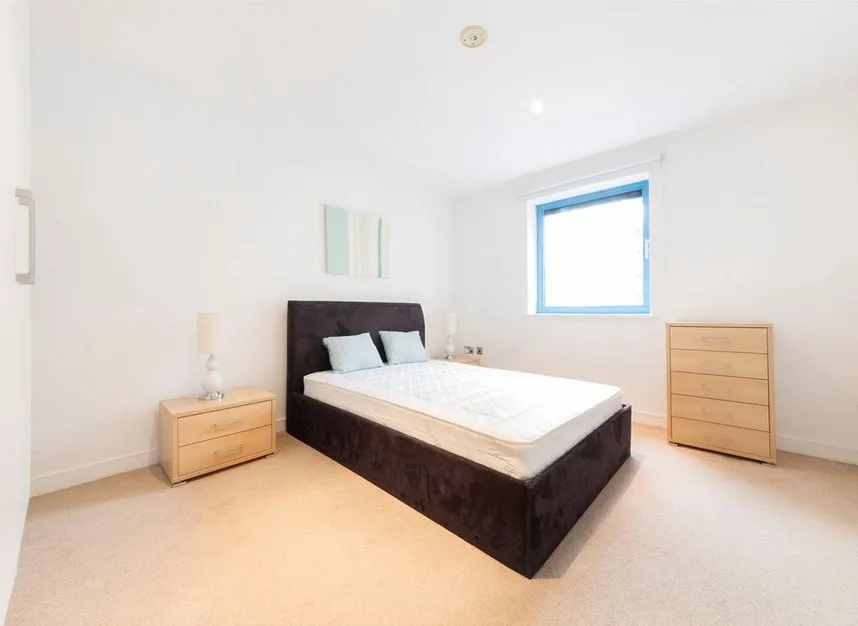 Westgate Apartments, Western Gateway, E16, photo 4
