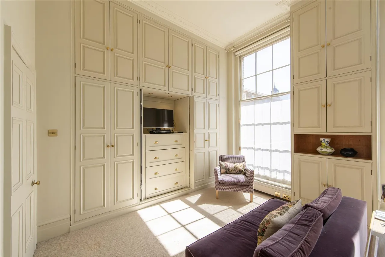 York Terrace West, Regent's Park, London, NW1 4QA, photo 11