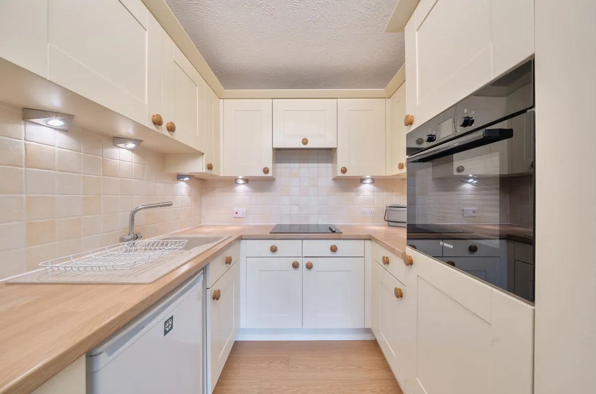 Pulborough, RH20 1RG, photo 4