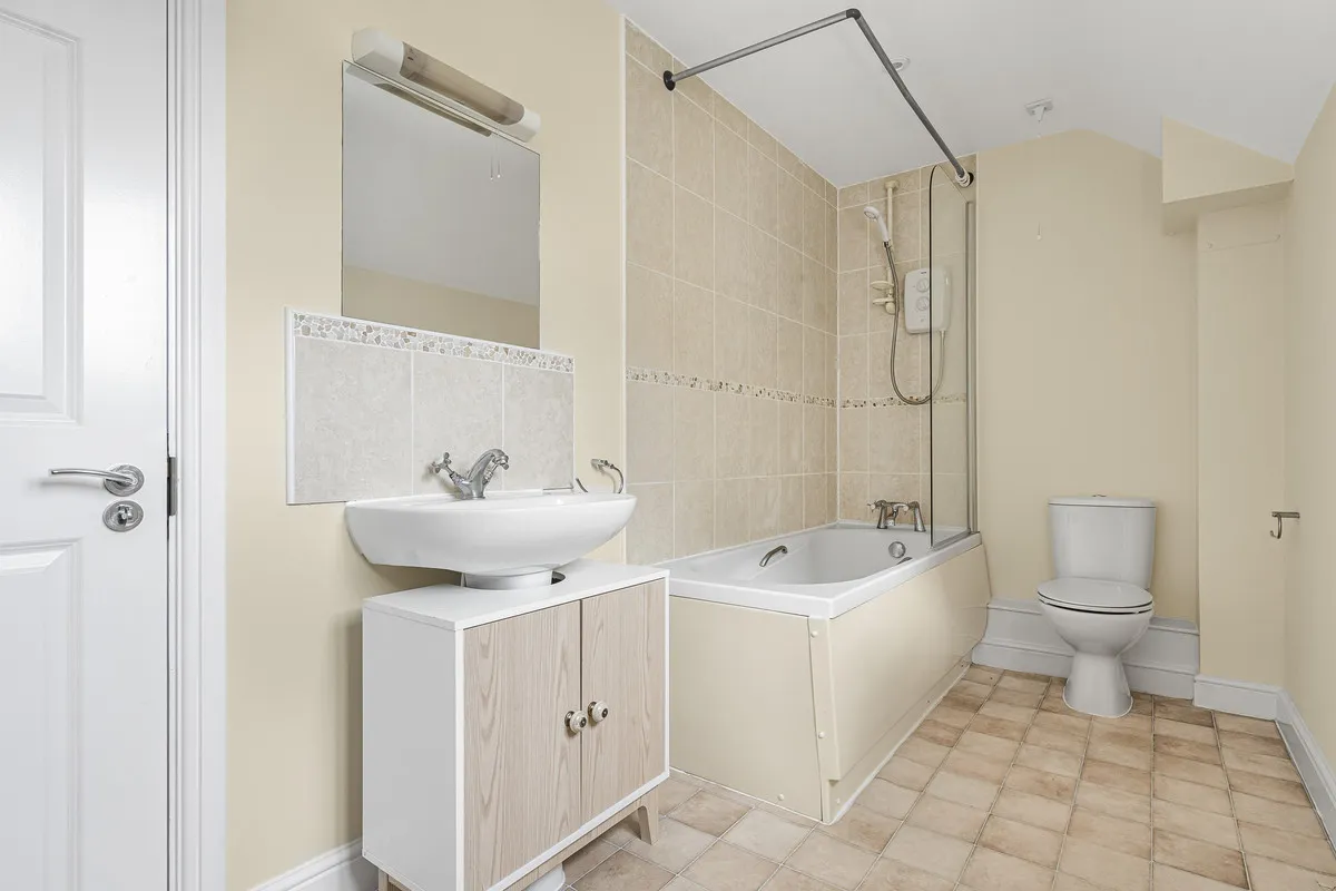 Pease Place, Didcot, photo 4