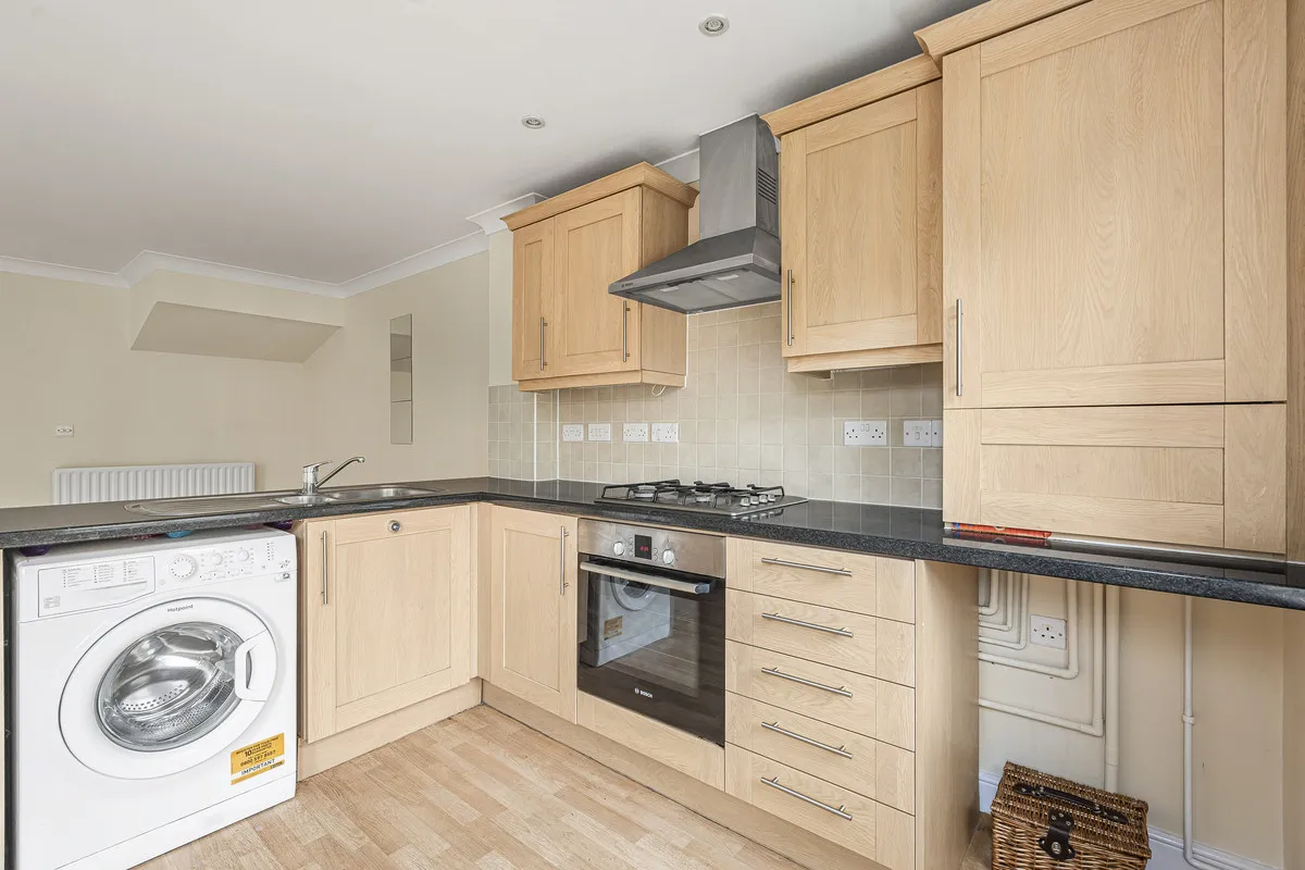 Pease Place, Didcot, photo 6