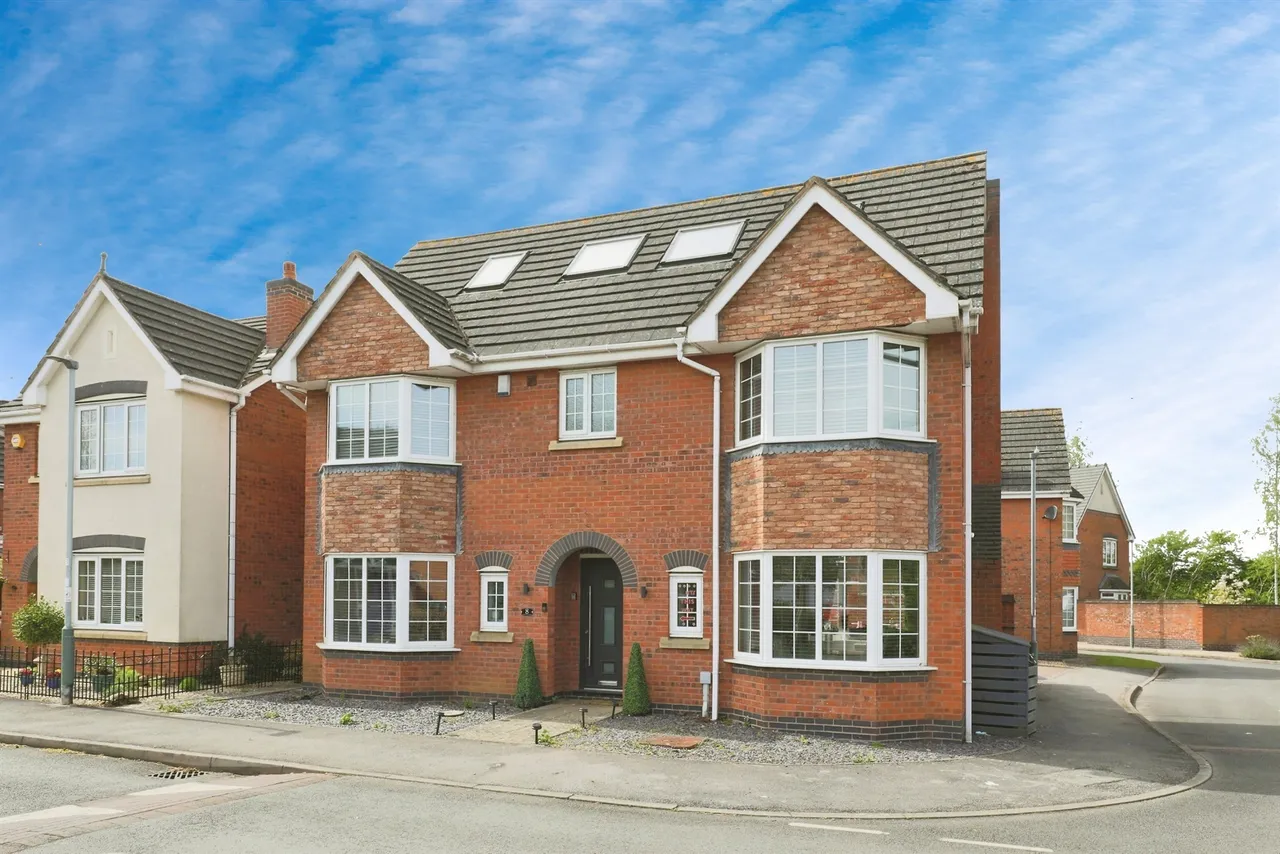 5 bed property to rent — Hammond Green, Wellesbourne