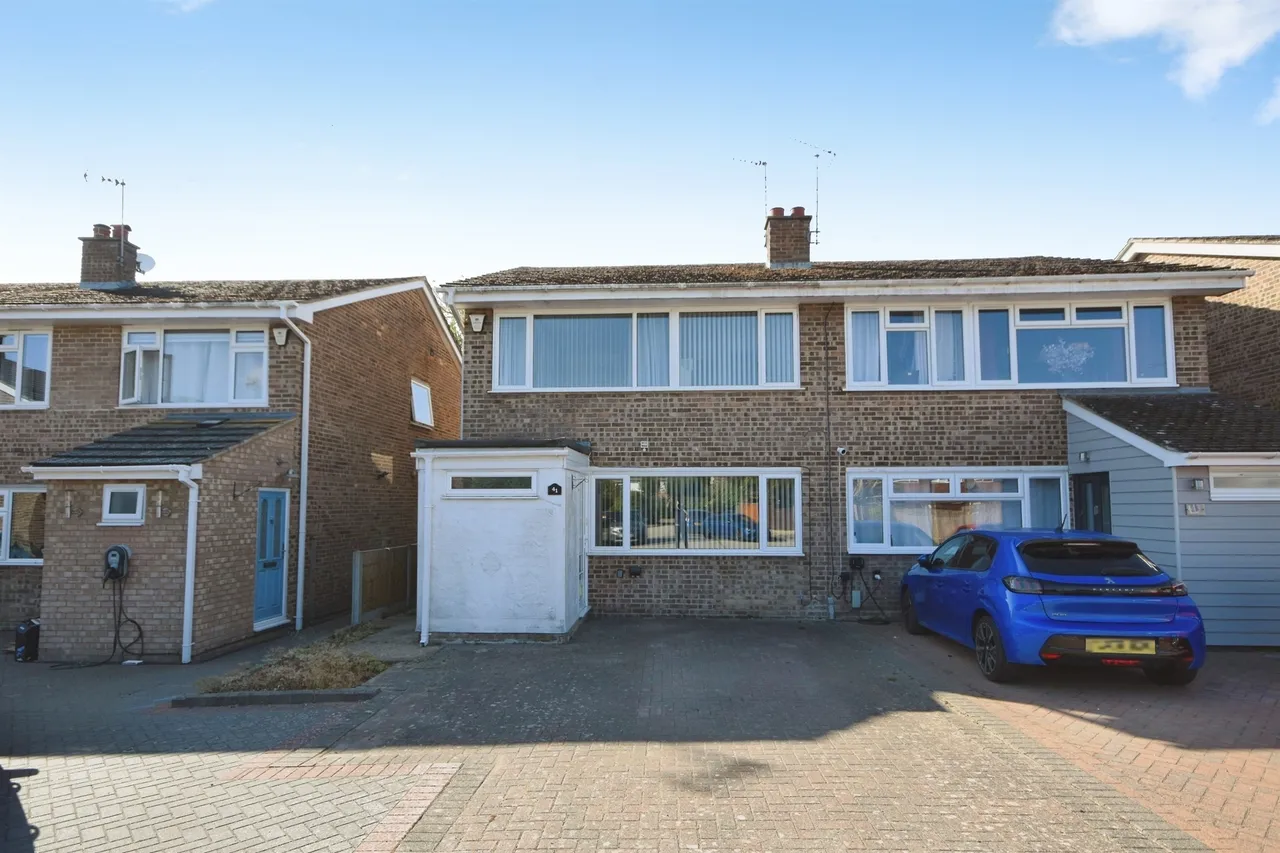 4 bed house for sale — Medley Road, Rayne, Braintree