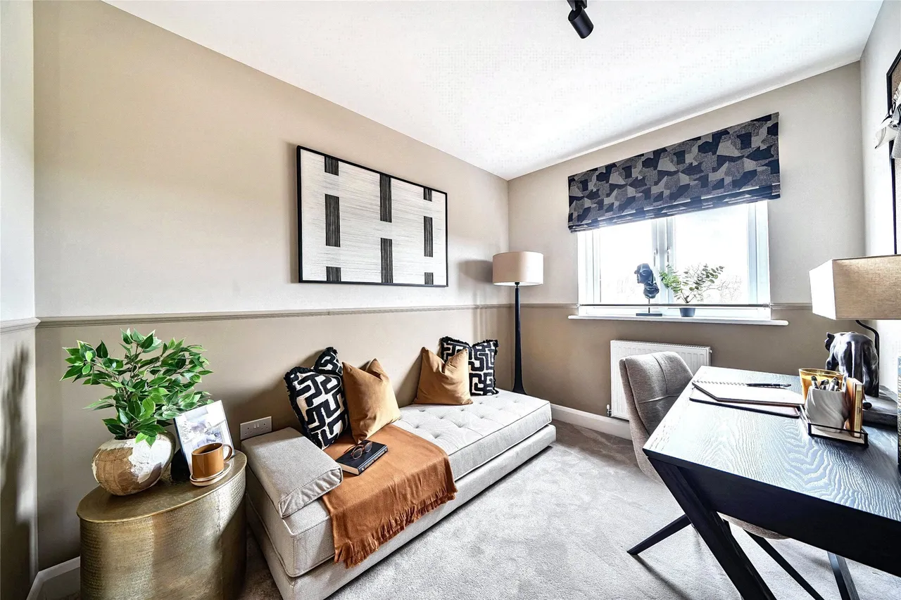 26 Priors View, Priory Meadows, Gloucestershire, Hempsted, GL2 5GY, photo 11