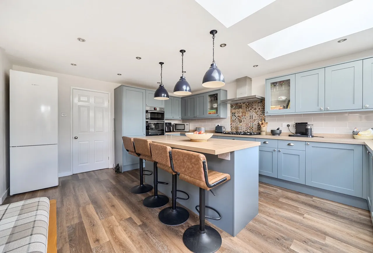 Meadow Lane, Gloucestershire, Up Hatherley, GL51 3NP, photo 6