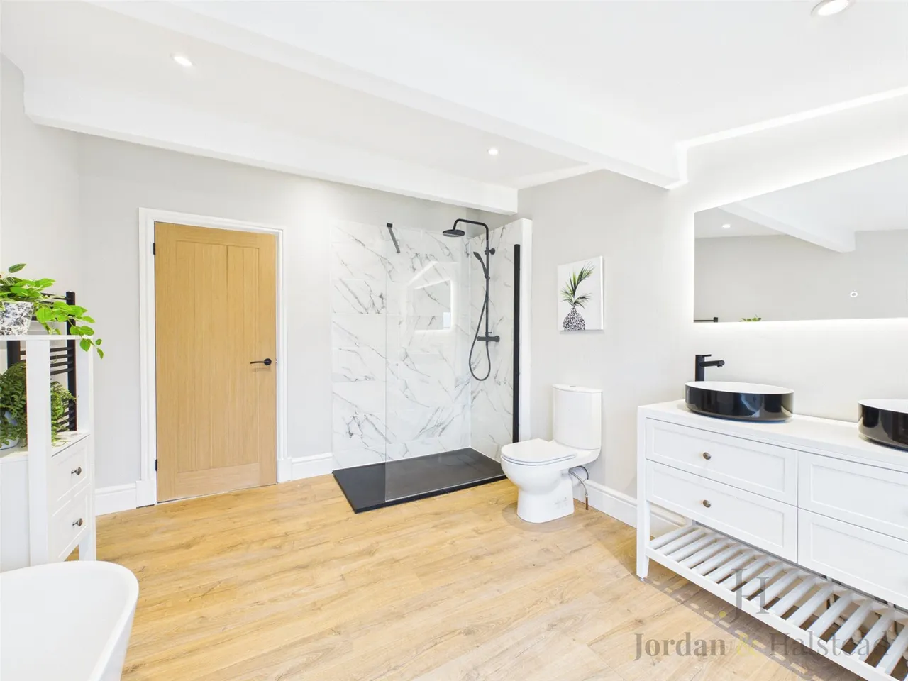 Hallsgreen Lane, Wimbolds Trafford, CH2, photo 9