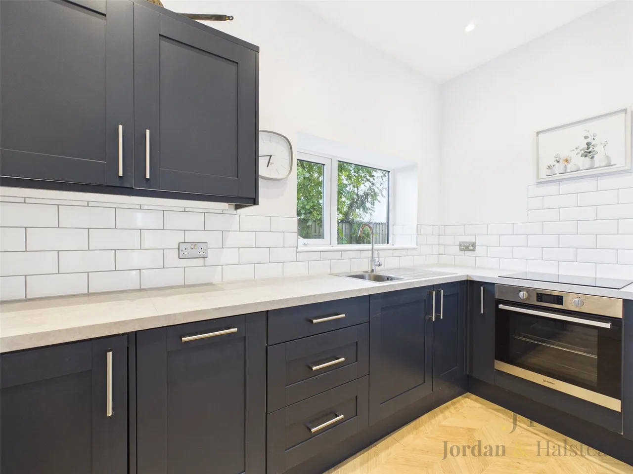 Hallsgreen Lane, Wimbolds Trafford, CH2, photo 20