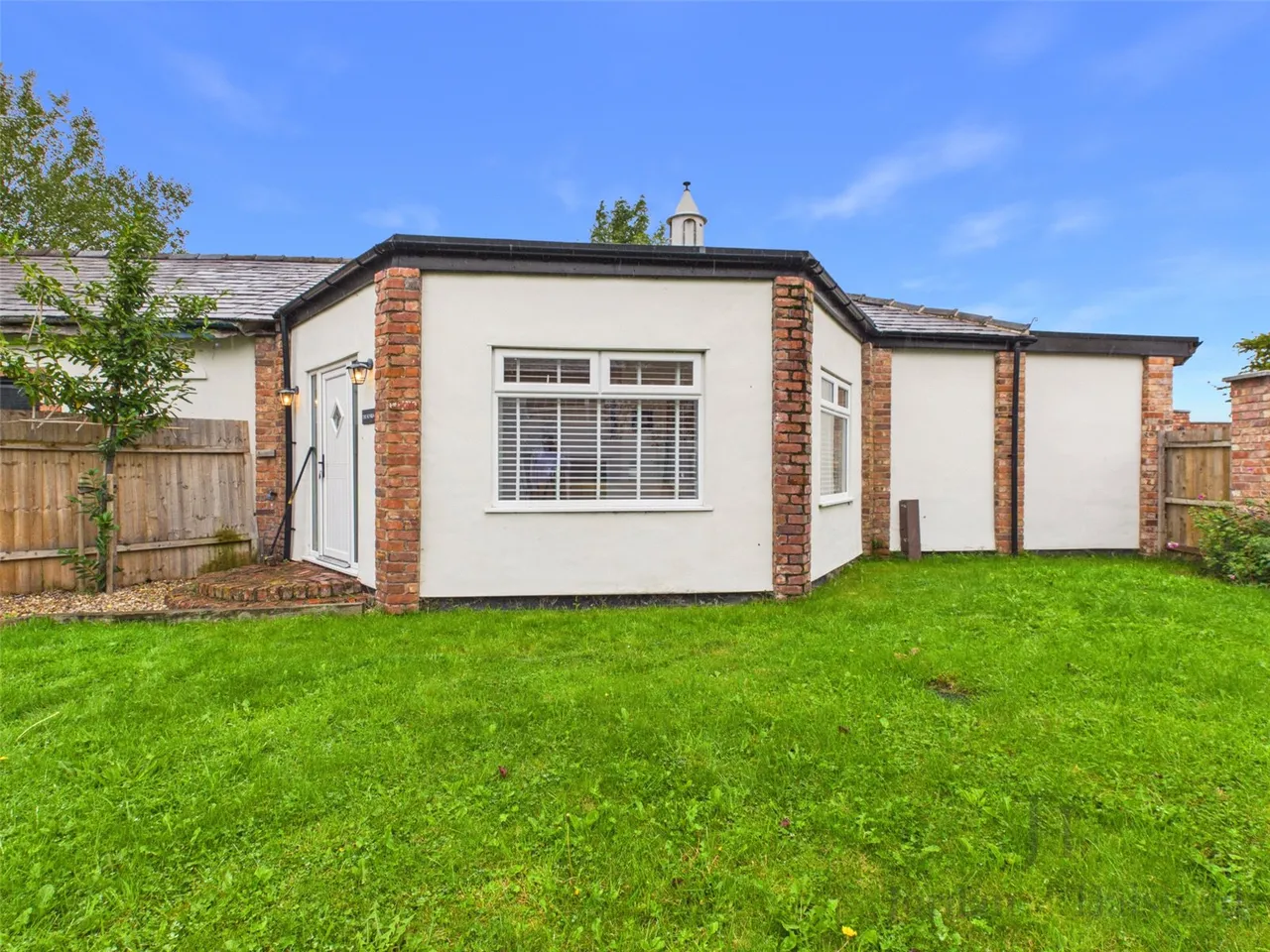 Hallsgreen Lane, Wimbolds Trafford, CH2, photo 28