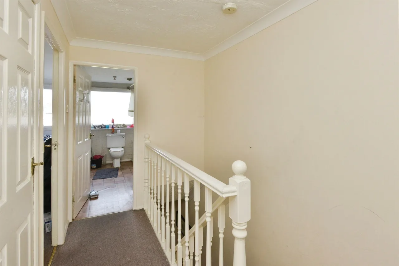 Garry Close, Bletchley, Milton Keynes, photo 7