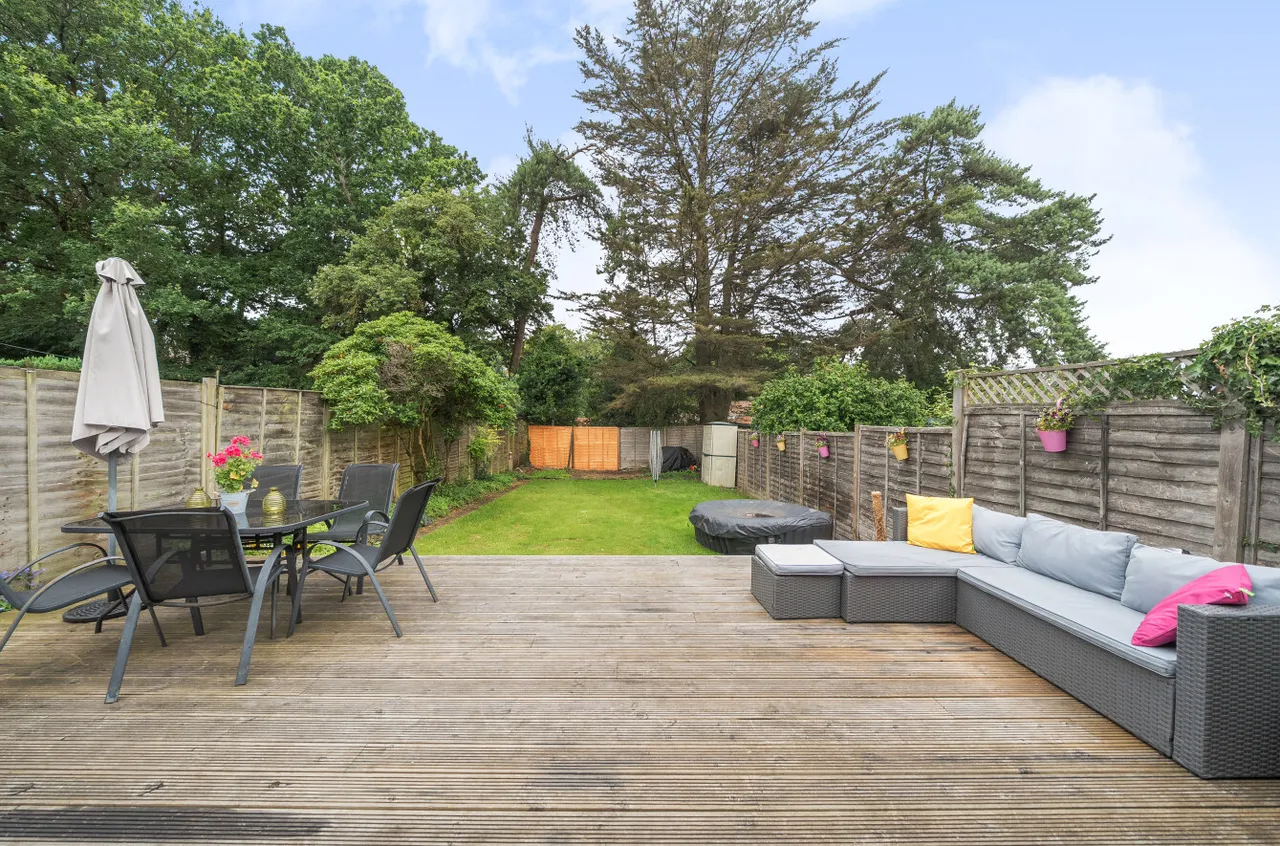 Woodmill Lane, Bitterne Park, SO18, photo 11