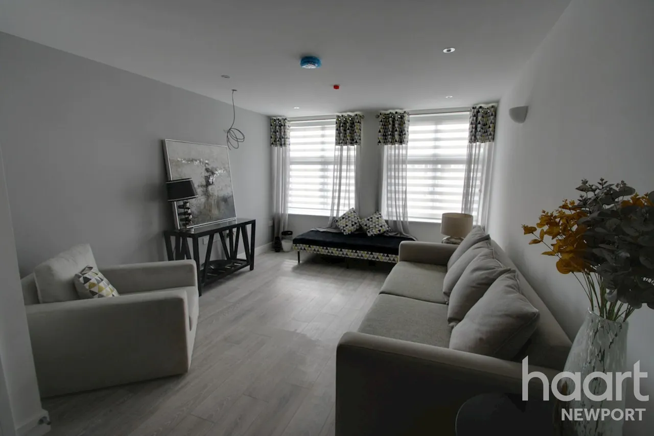 Castle View, Newport, NP20, photo 9
