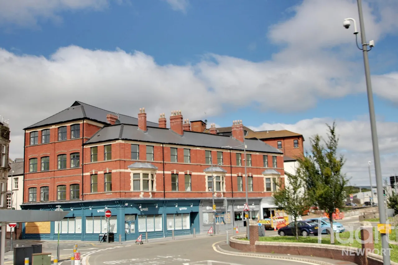 1 bed flat for sale, Castle View, Newport, NP20