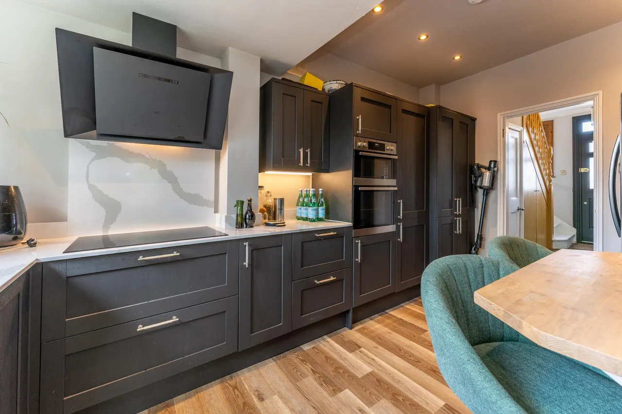 Crawley Road, London, N22, photo 12