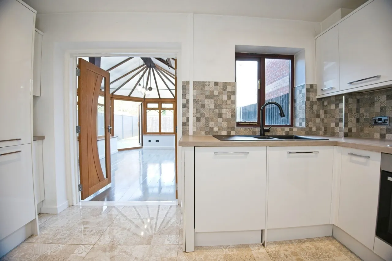 Heol Y Ddol, Caerphilly, CF83, photo 7