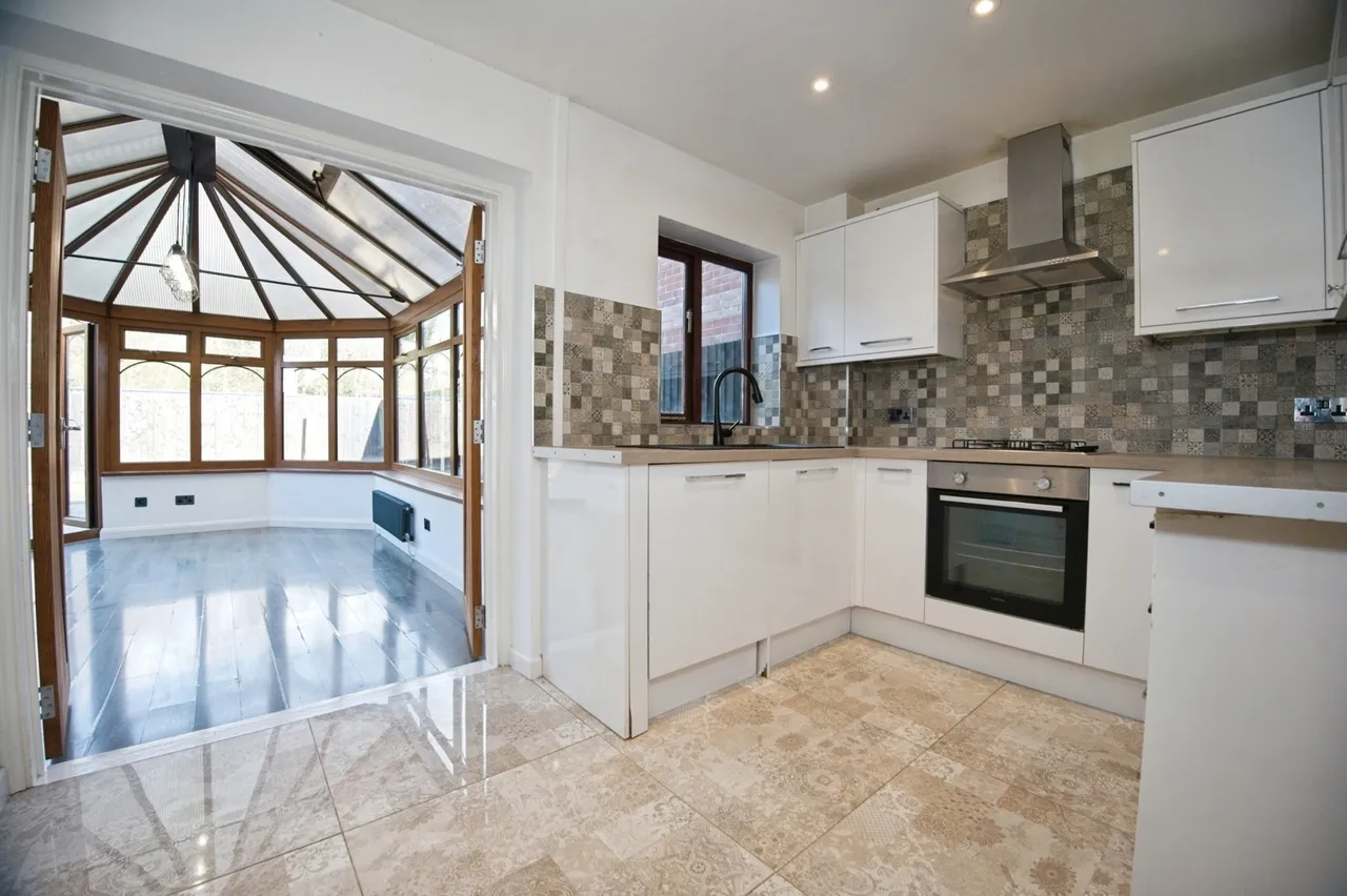 Heol Y Ddol, Caerphilly, CF83, photo 8