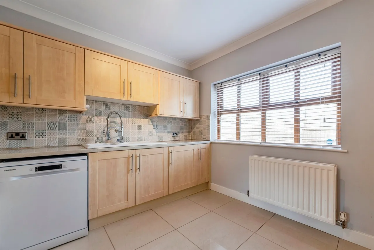 Newton Way, Woolsthorpe By Colsterworth, Grantham, photo 9