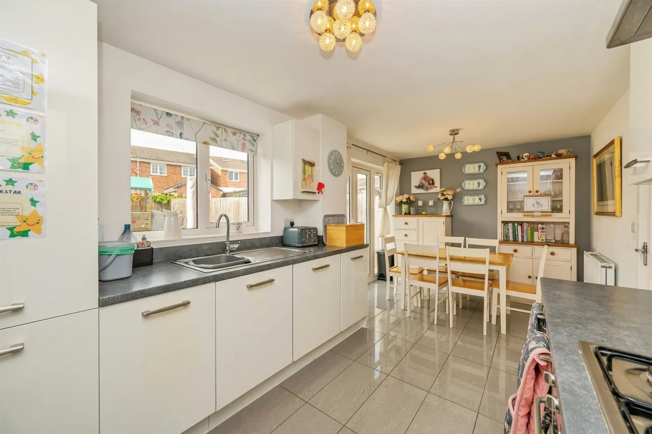 Booton Field Crescent, Chellaston, DE73, photo 7