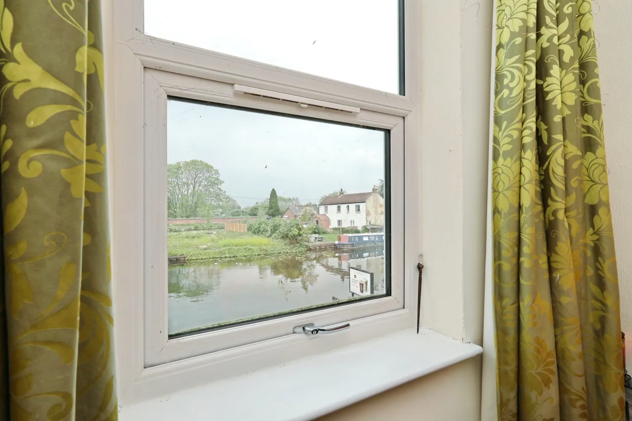 Canal View, Doncaster, DN7, photo 13