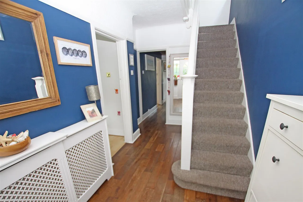 Redbreast Road, Bournemouth, photo 9