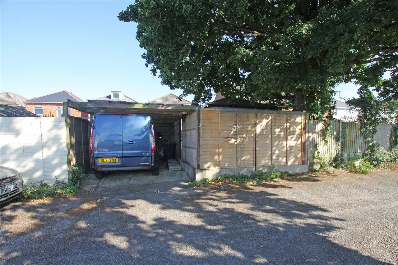 Redbreast Road, Bournemouth, photo 7