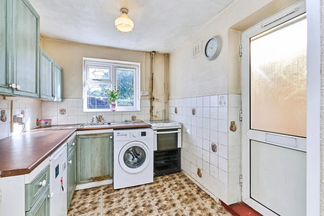 Littleton Road, Willenhall, WV12, photo 6