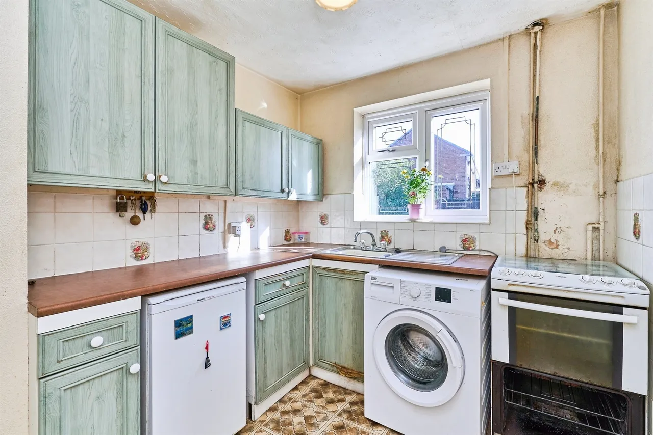 Littleton Road, Willenhall, WV12, photo 7