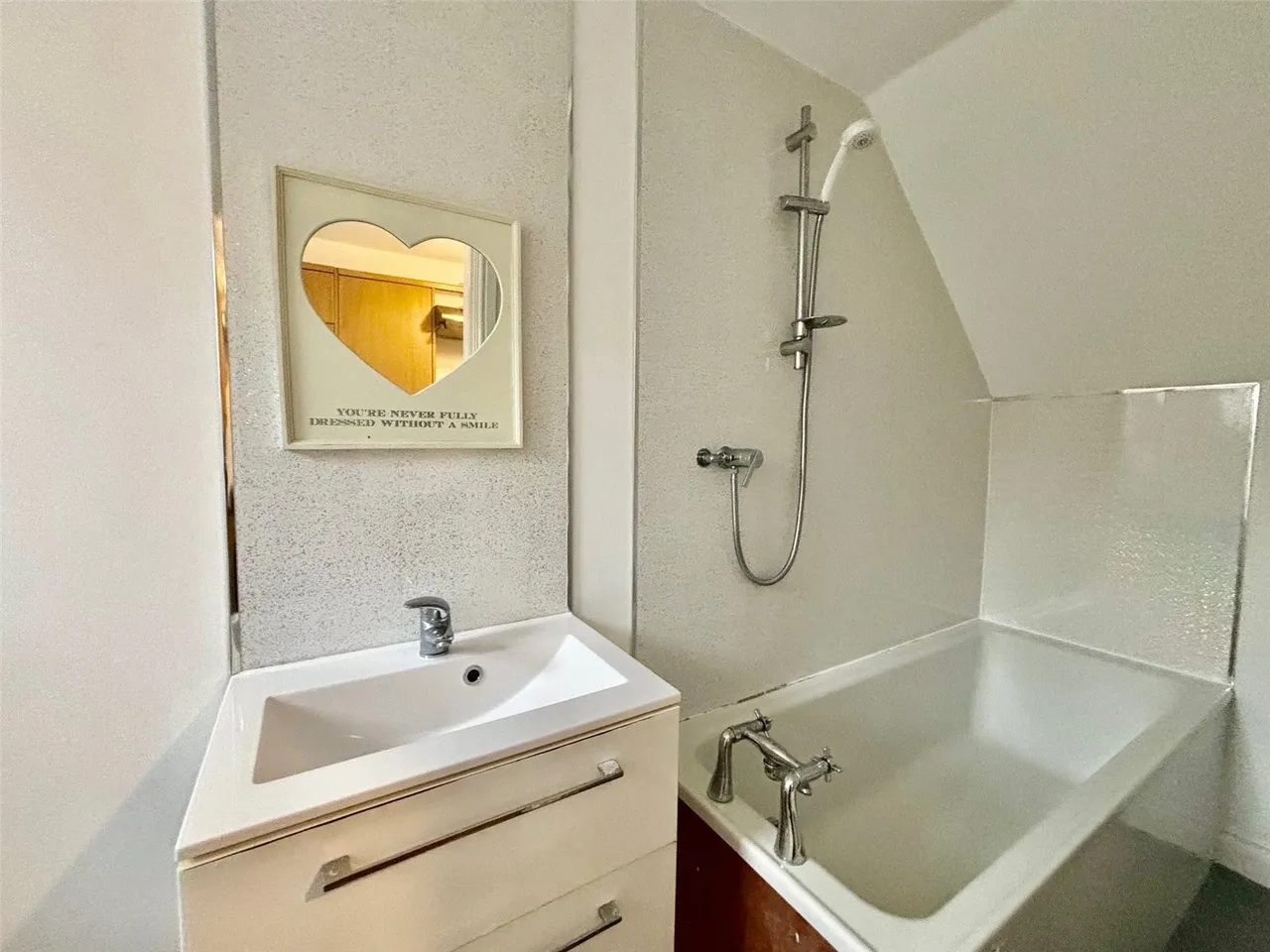 Bollington Road, Middlesbrough, North Yorkshire, TS4, photo 3