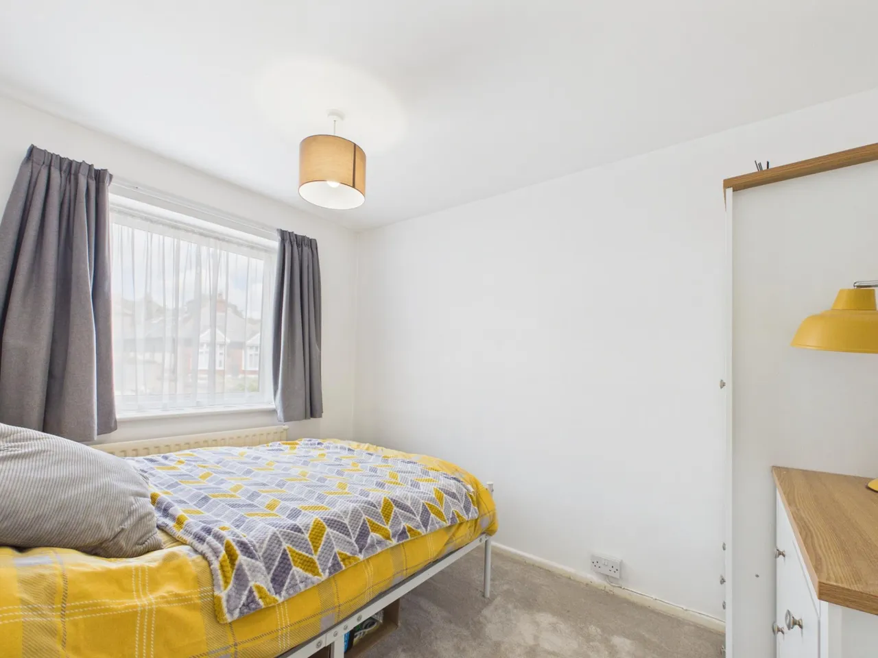 Solent Road, Drayton, PO6, photo 8