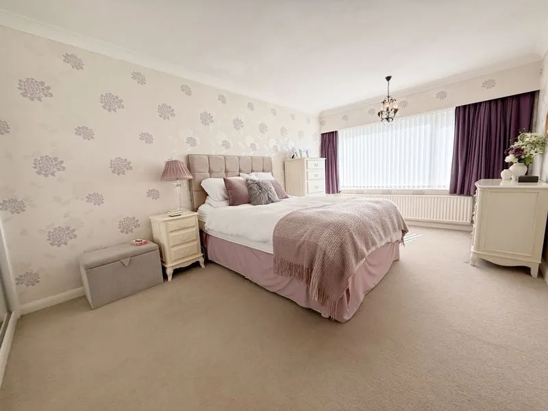 Blenheim Way, Grantham, photo 10