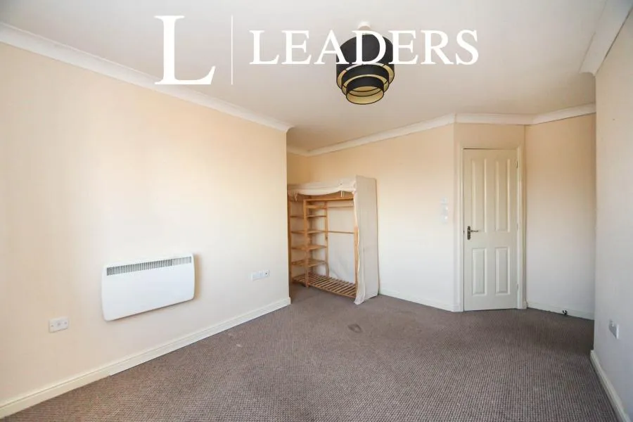 Watling Gardens, Dunstable, LU6, photo 7