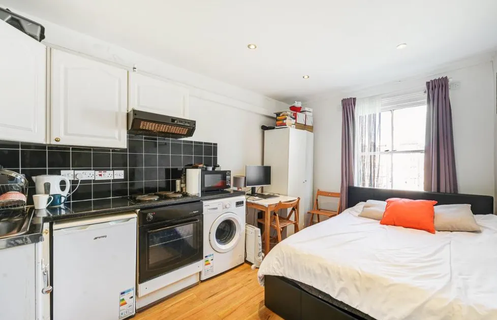 Penywern Road, SW5, photo 2