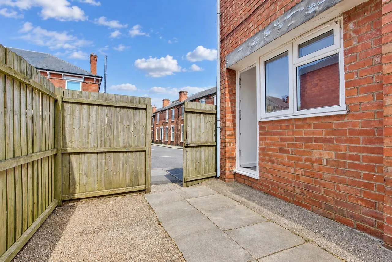 Egypt Road, Nottingham, NG7, photo 8