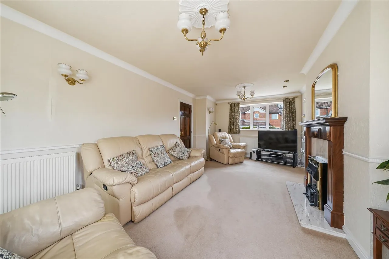 Maple Grove, Ramsbottom, Bury, BL0 0AN, photo 7