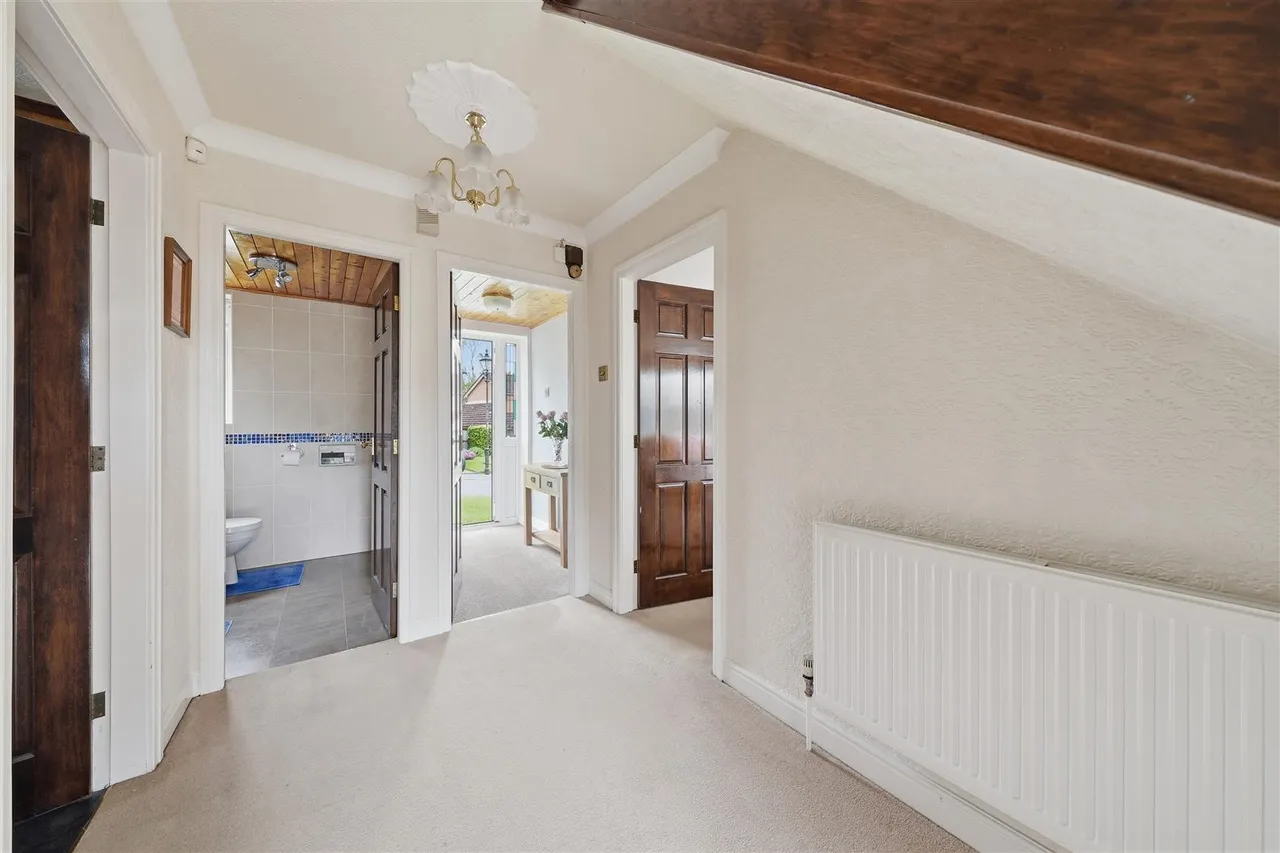 Maple Grove, Ramsbottom, Bury, BL0 0AN, photo 8