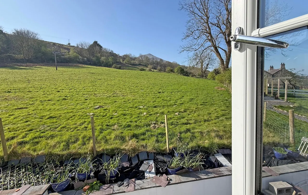 Clynnogfawr, Caernarfon, LL54, photo 14