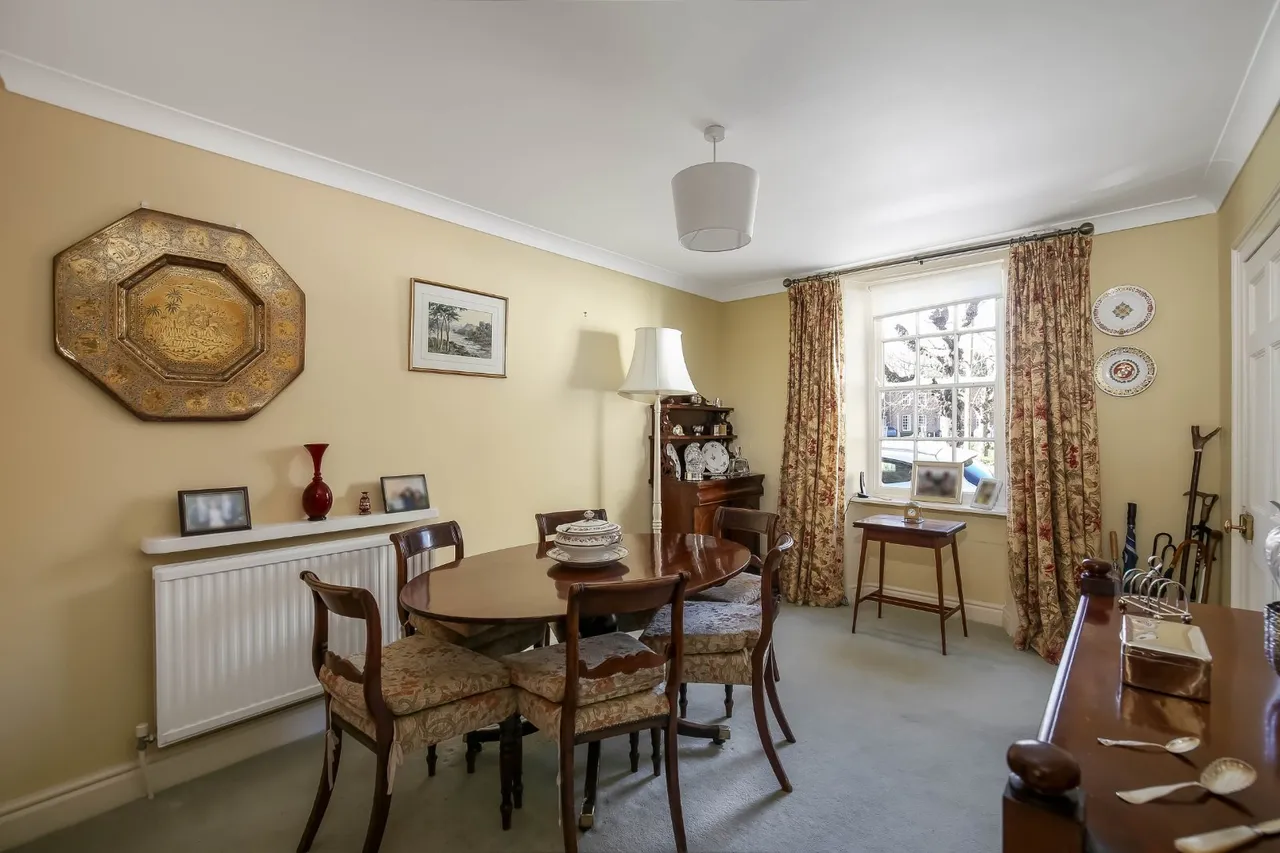 Kingsbury Square, Wilton, Salisbury, Wiltshire, SP2 0BA, photo 5