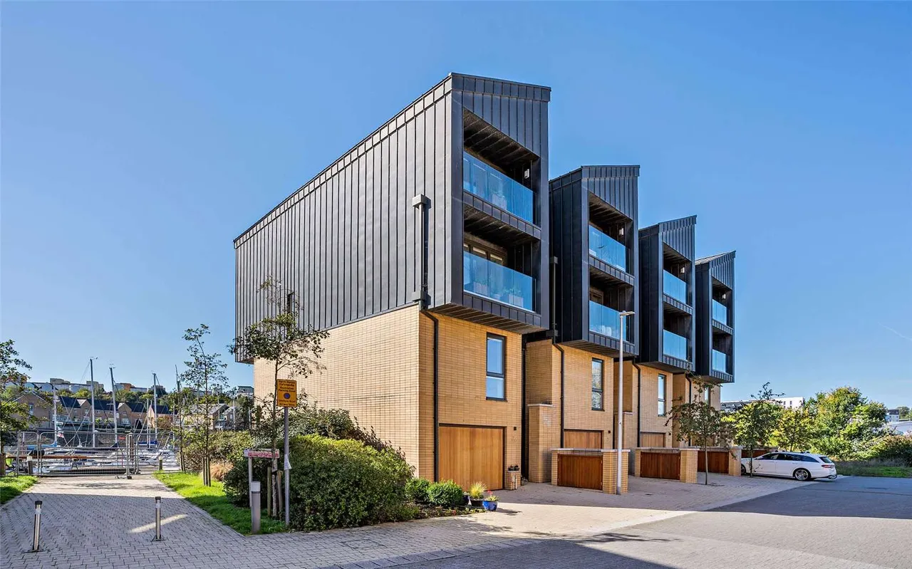 Dan Donovan Way, Cardiff Pointe, CF11, photo 19