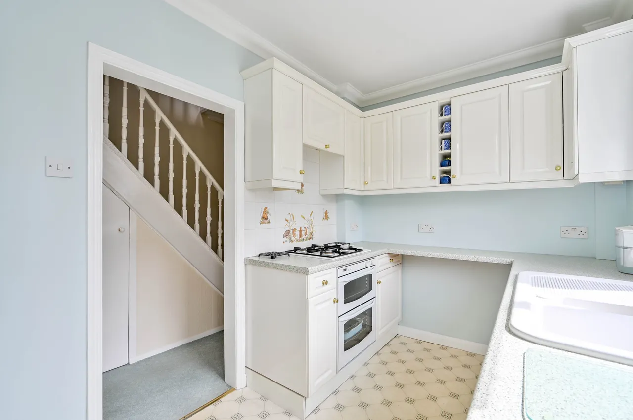 The Cot, Dickerage Lane, New Malden, photo 7