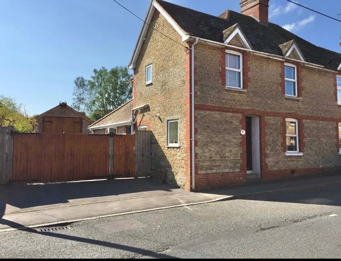 3 bed house for sale — Wyke Road, Gillingham SP8 4NH