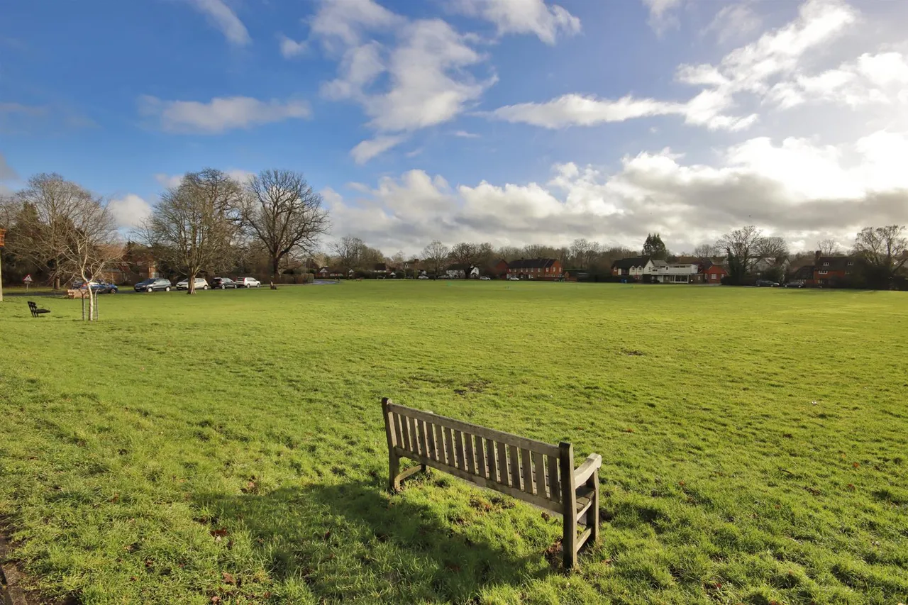The Green, Leigh, photo 28