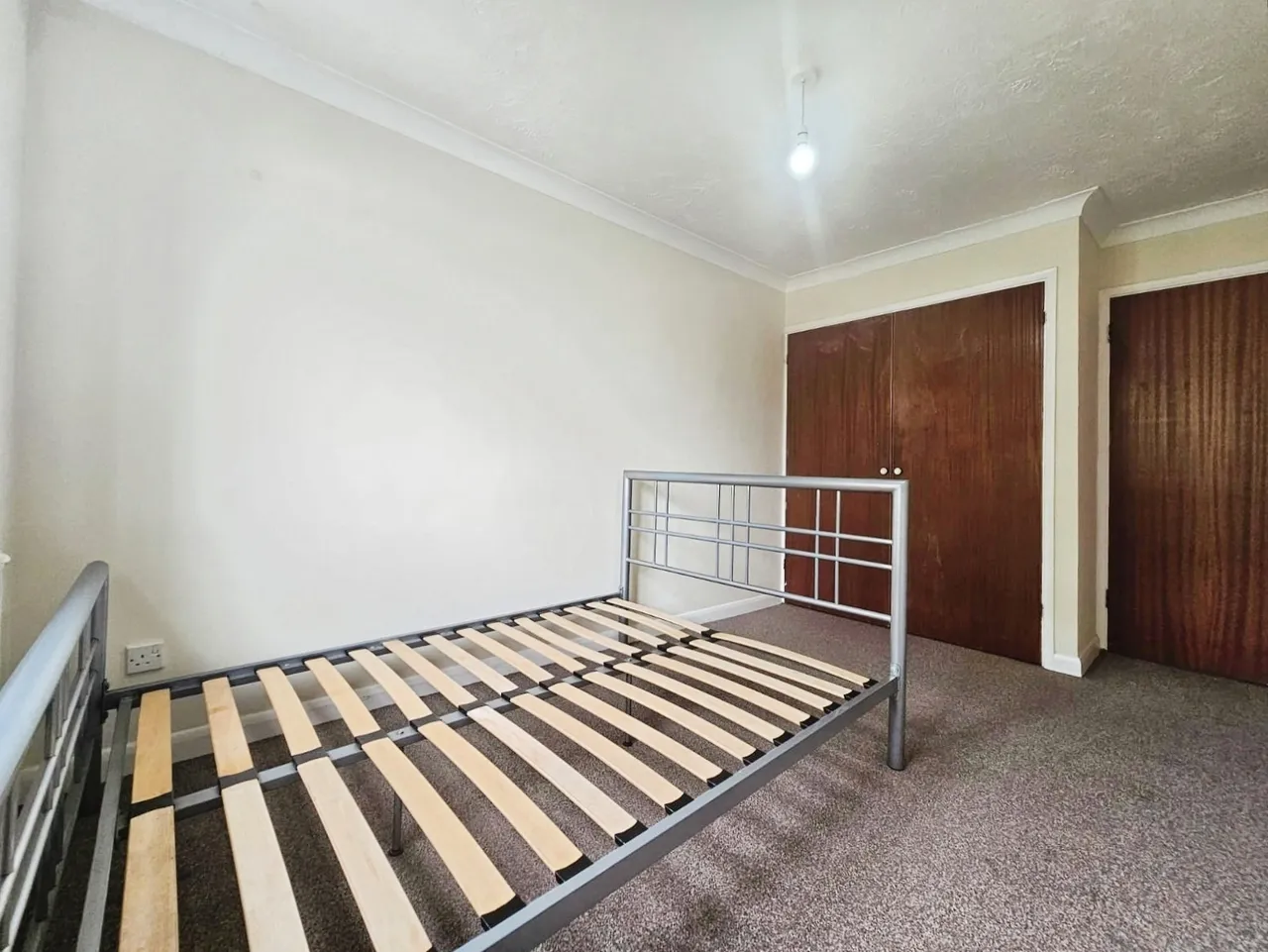 Laleham Road, Staines-upon-Thames, TW18, photo 5