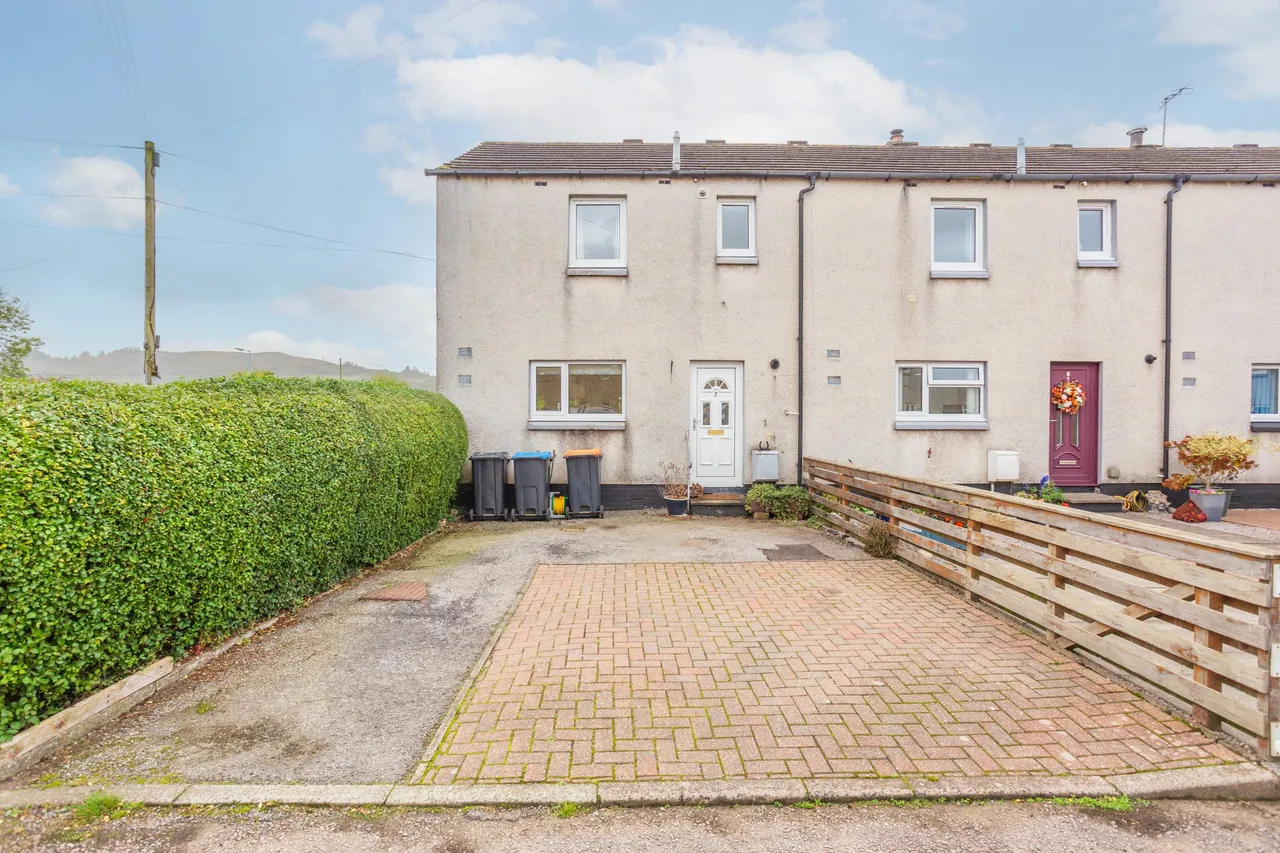 2 bed house for sale, Scott Court, Dalbeattie, DG5