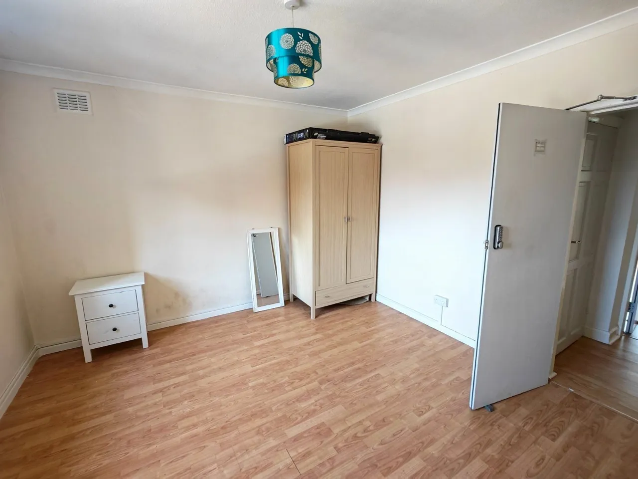 Fox Hollies Road, BIRMINGHAM, West Midlands, B27, photo 2